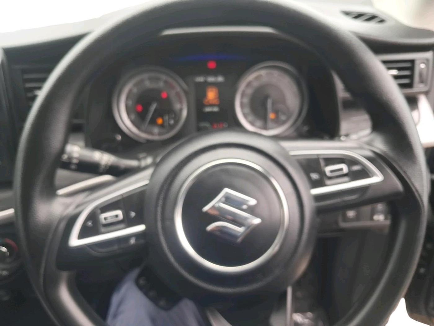 2025 Maruti XL6 ZETA CNG, CNG, Manual, 371 km, interior