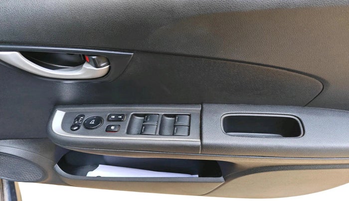 2017 Honda BR-V 1.5L I-VTEC V CVT, Petrol, Automatic, 57,466 km, interior