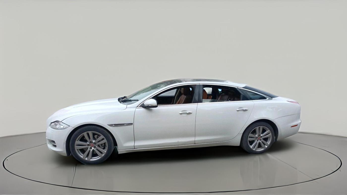 2014 Jaguar XJ L  3.0 Diesel , Diesel, Automatic, 64,732 km, exterior