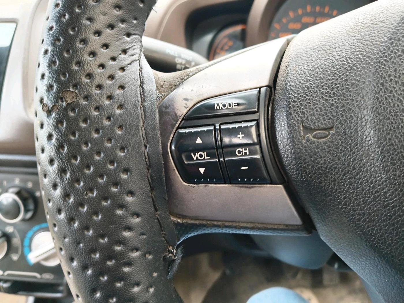 2013 Honda Amaze 1.2L I-VTEC S, Petrol, Manual, 1,20,696 km, interior