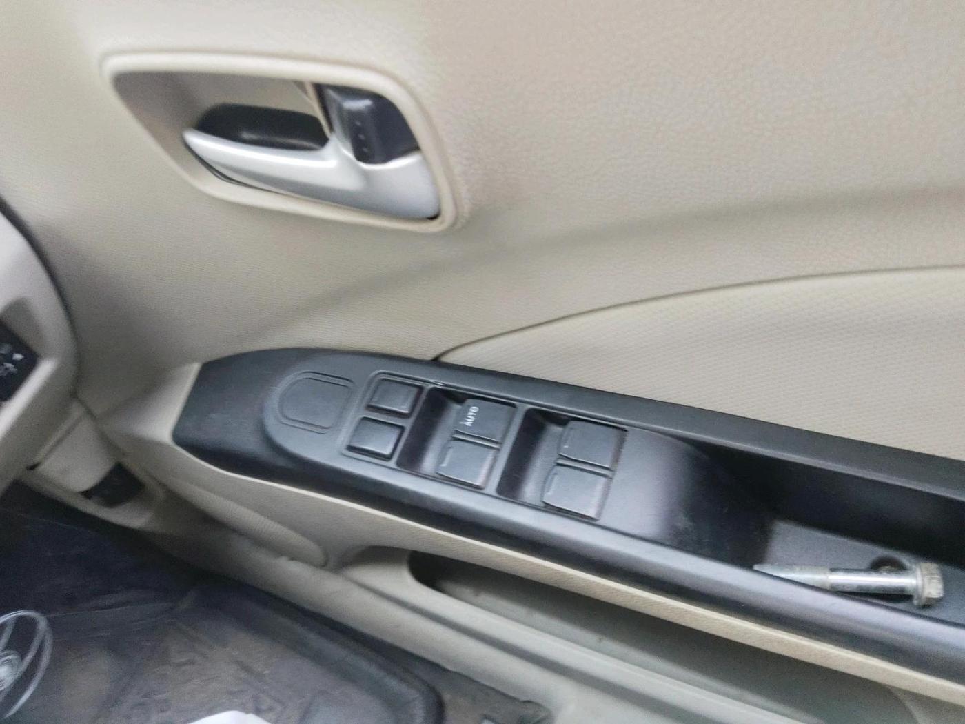 2018 Maruti Celerio VXI (O) CNG, CNG, Manual, 1,17,944 km, interior