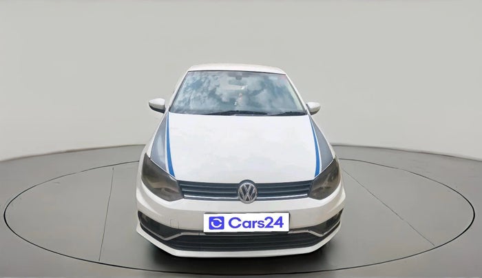 2017 Volkswagen Ameo HIGHLINE PLUS 1.5L AT 16 ALLOY, Diesel, Automatic, 1,24,666 km, exterior