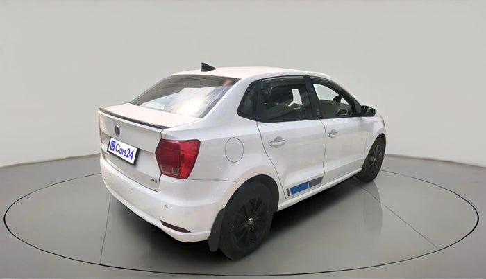 2017 Volkswagen Ameo HIGHLINE PLUS 1.5L AT 16 ALLOY, Diesel, Automatic, 1,24,666 km, exterior