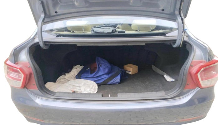 2014 Hyundai Xcent S (O) 1.2, Petrol, Manual, 15,747 km, exterior