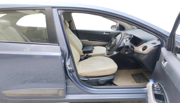 2014 Hyundai Xcent S (O) 1.2, Petrol, Manual, 15,747 km, interior