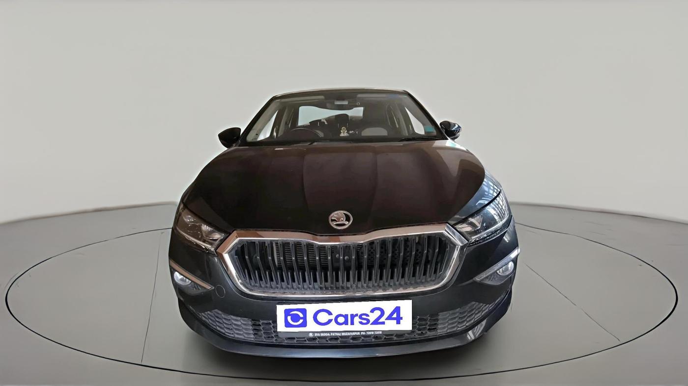 2022 Skoda SLAVIA STYLE 1.0L TSI MT, Petrol, Manual, 26,318 km, exterior