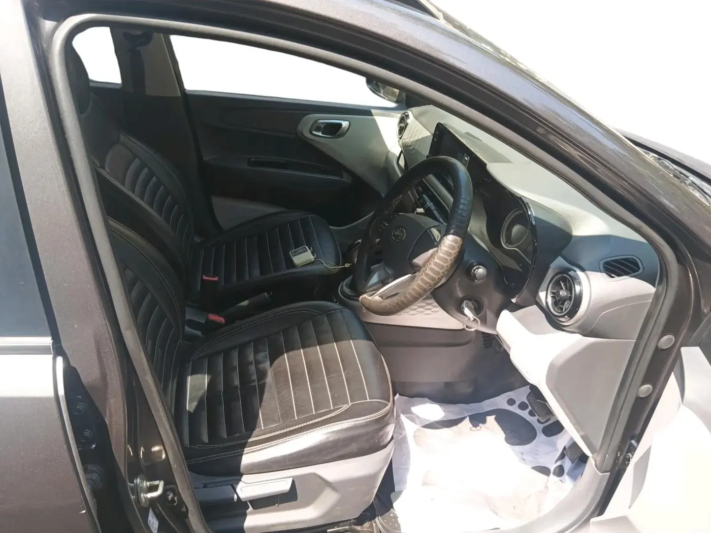 2021 Hyundai GRAND I10 NIOS SPORTZ U2 AMT 1.2 CRDI, Diesel, Automatic, 66,597 km, interior