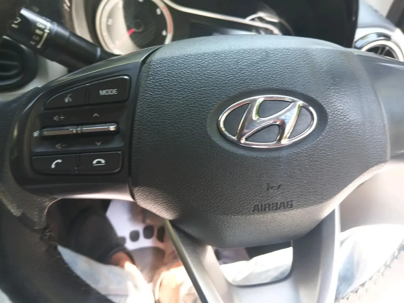 2021 Hyundai GRAND I10 NIOS SPORTZ U2 AMT 1.2 CRDI, Diesel, Automatic, 66,597 km, interior