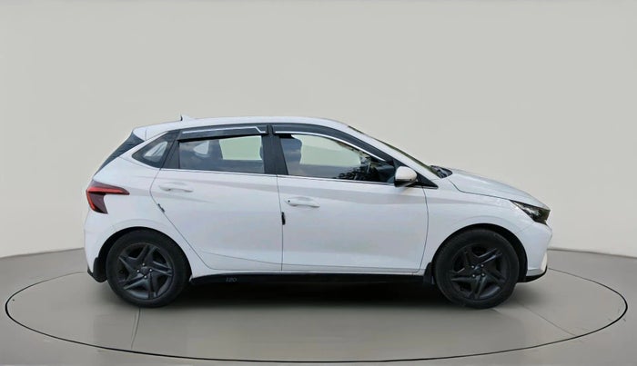 2022 Hyundai NEW I20 SPORTZ 1.5 MT, Diesel, Manual, 39,898 km, exterior