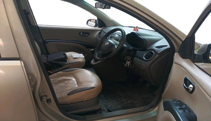 2011 Hyundai i10 SPORTZ 1.2, Petrol, Manual, 1,20,748 km, interior