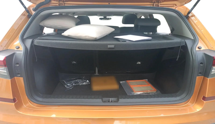 2023 Skoda KUSHAQ STYLE 1.0L TSI AT, Petrol, Automatic, 3,252 km, exterior