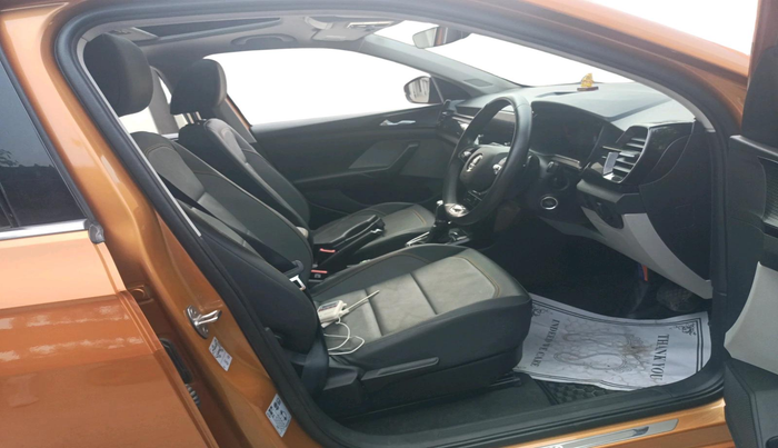 2023 Skoda KUSHAQ STYLE 1.0L TSI AT, Petrol, Automatic, 3,252 km, interior