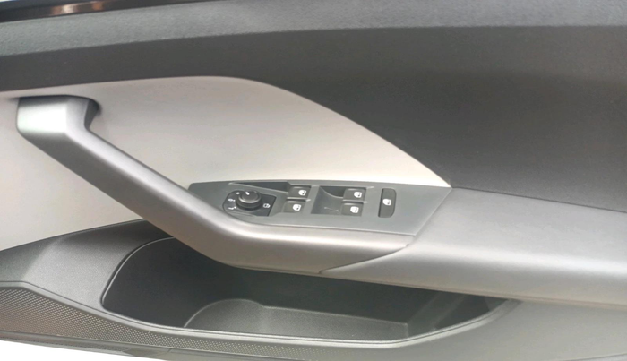 2023 Skoda KUSHAQ STYLE 1.0L TSI AT, Petrol, Automatic, 3,252 km, interior