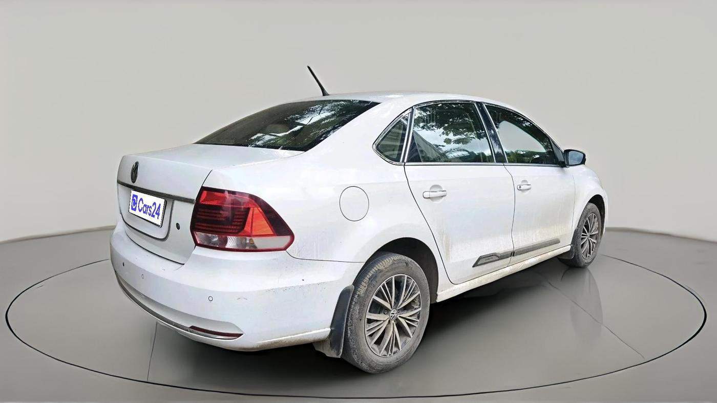 2019 Volkswagen Vento HIGHLINE 1.6 MPI, Petrol, Manual, 78,759 km, exterior