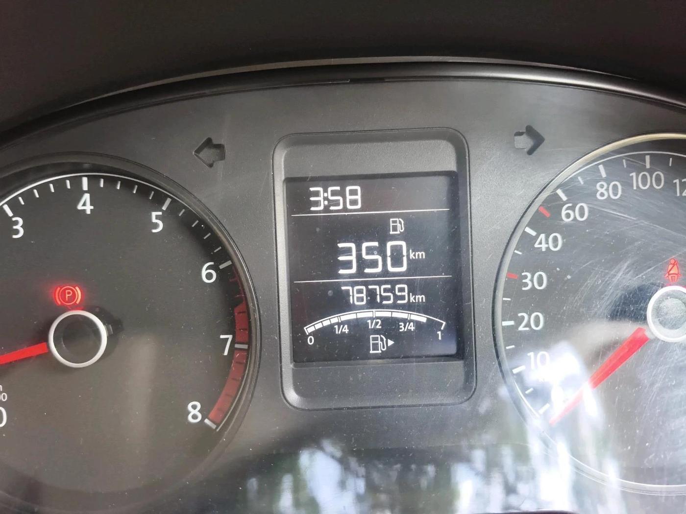 2019 Volkswagen Vento HIGHLINE 1.6 MPI, Petrol, Manual, 78,759 km, interior