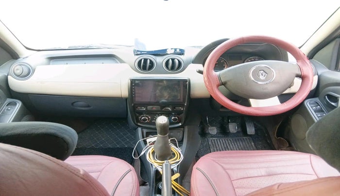 2014 Renault Duster 85 PS RXL DIESEL, Diesel, Manual, 1,01,040 km, interior