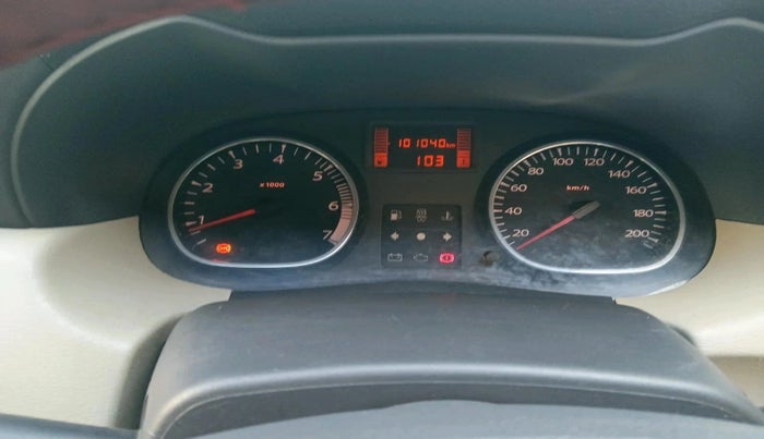 2014 Renault Duster 85 PS RXL DIESEL, Diesel, Manual, 1,01,040 km, interior