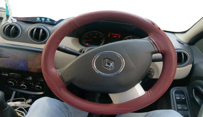 2014 Renault Duster 85 PS RXL DIESEL, Diesel, Manual, 1,01,040 km, interior