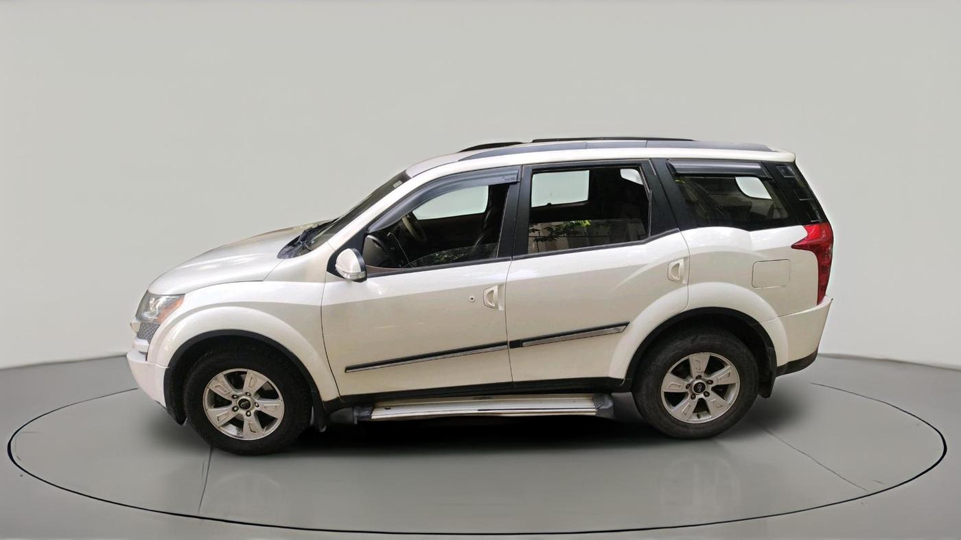 2012 Mahindra XUV500 W8 AWD, Diesel, Manual, 1,06,597 km, exterior