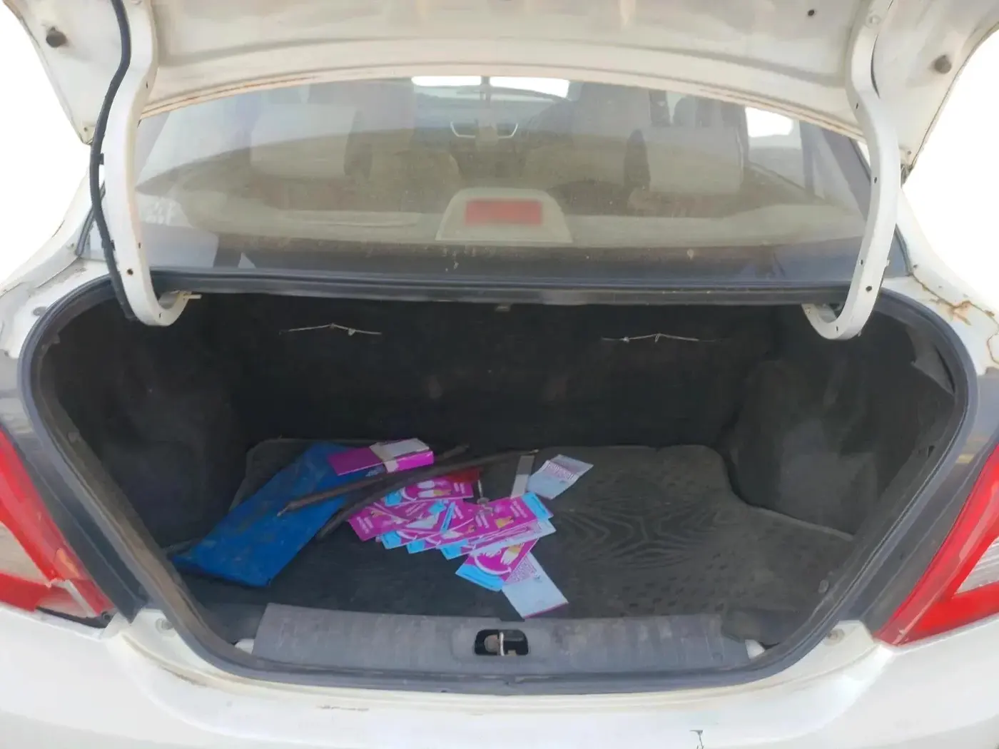 2013 Maruti Swift Dzire VDI, Diesel, Manual, 1,62,693 km, exterior