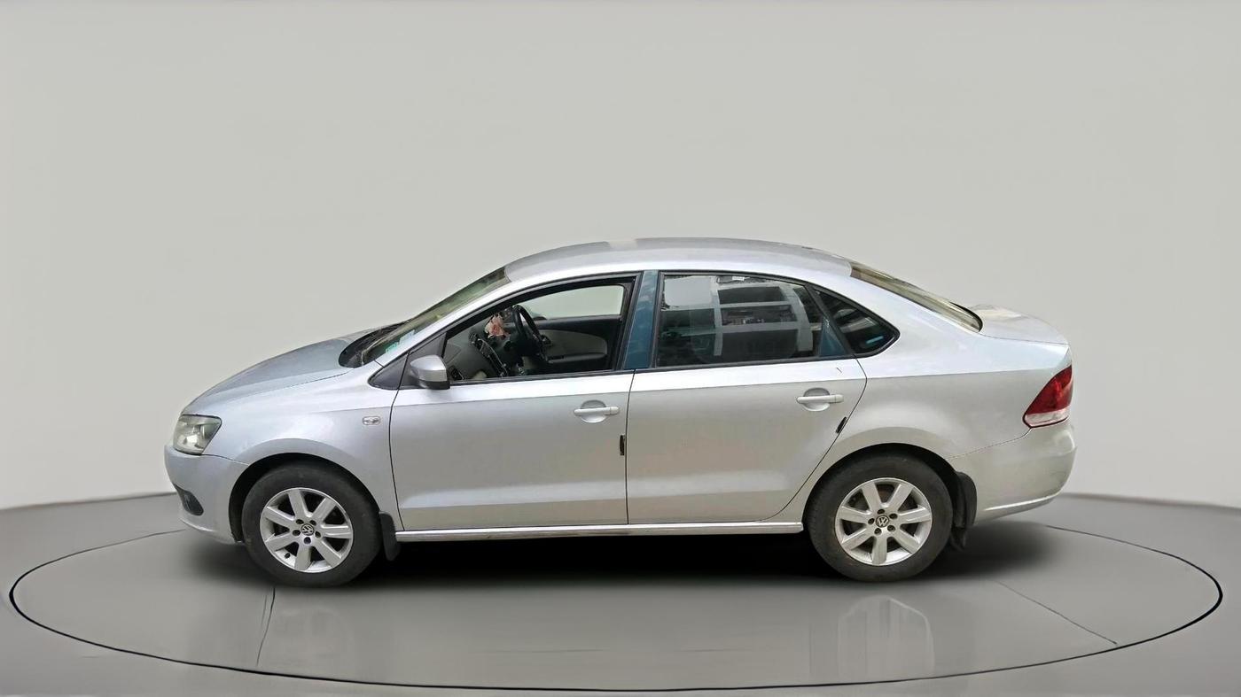 2011 Volkswagen Vento HIGHLINE 1.6 MPI, CNG, Manual, 89,199 km, exterior