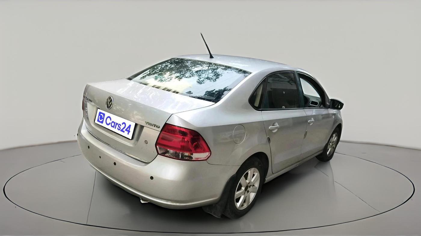 2011 Volkswagen Vento HIGHLINE 1.6 MPI, CNG, Manual, 89,199 km, exterior