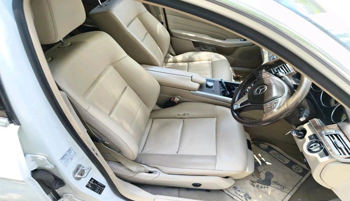 2014 Mercedes Benz E Class E 250 CDI AVANTGARDE, Diesel, Automatic, 1,30,197 km, interior