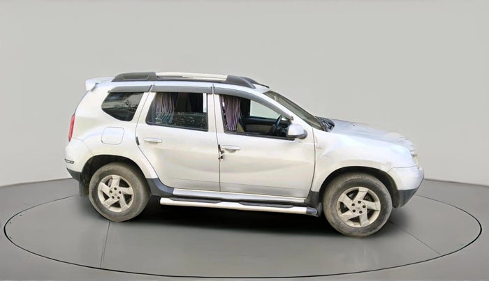 2013 Renault Duster 110 PS RXZ DIESEL, Diesel, Manual, 1,42,919 km, exterior