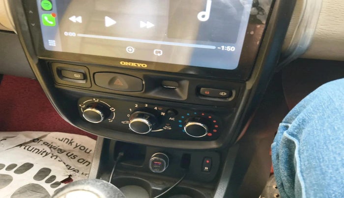 2013 Renault Duster 110 PS RXZ DIESEL, Diesel, Manual, 1,42,919 km, interior