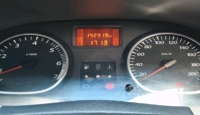 2013 Renault Duster 110 PS RXZ DIESEL, Diesel, Manual, 1,42,919 km, interior