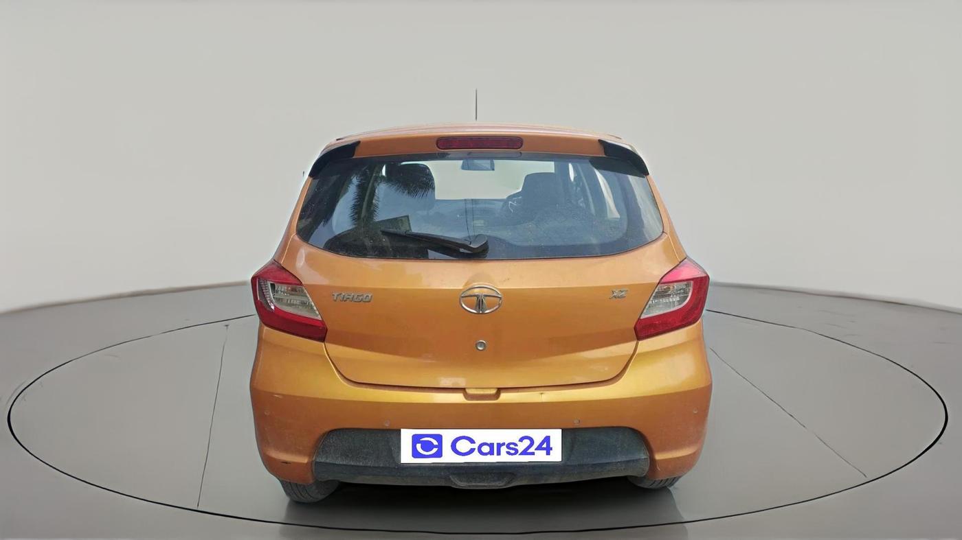 2016 Tata Tiago XZ PETROL, Petrol, Manual, 60,260 km, exterior