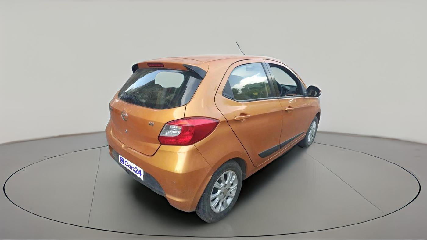 2016 Tata Tiago XZ PETROL, Petrol, Manual, 60,260 km, exterior
