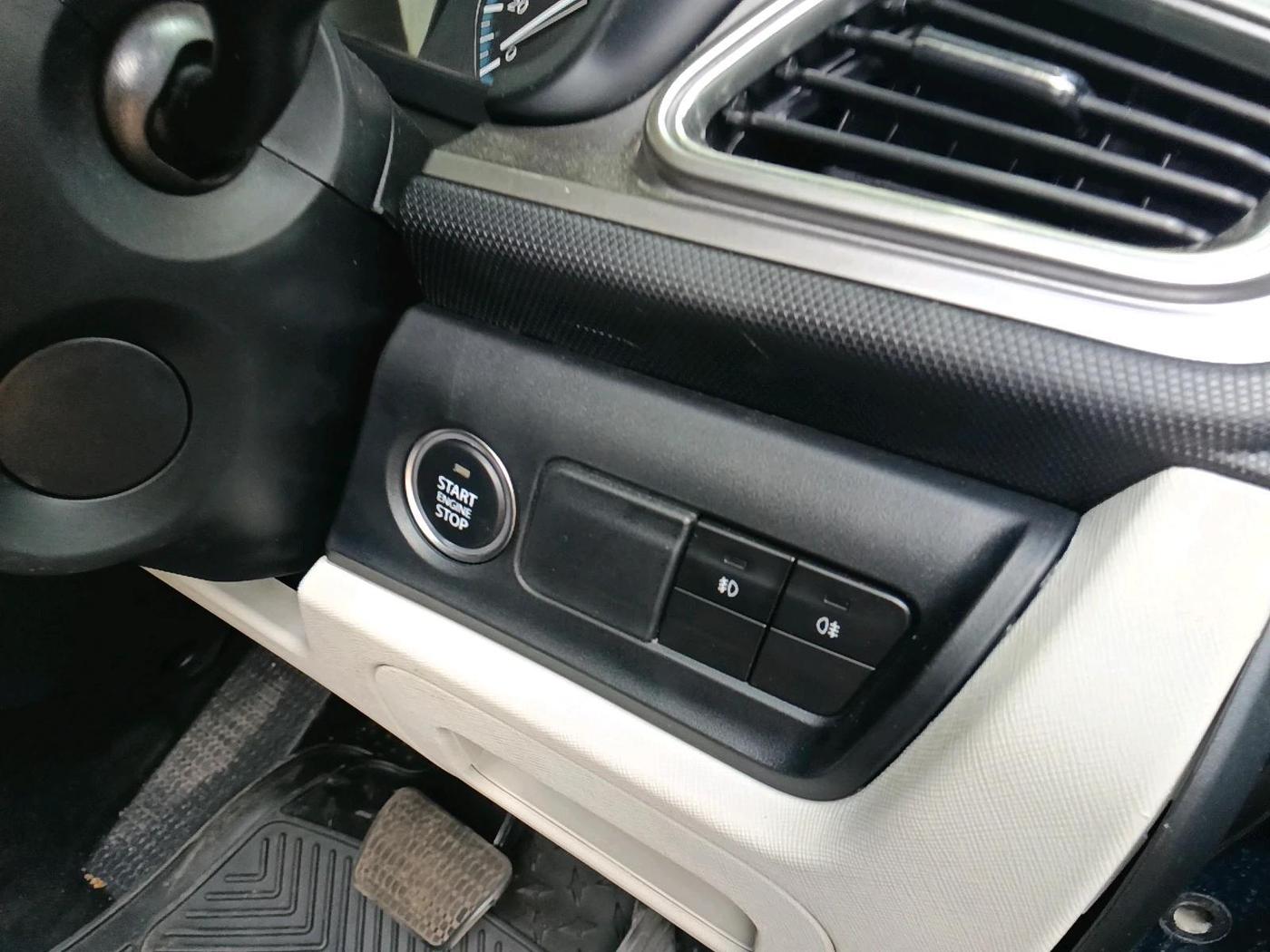 2023 Tata ALTROZ XZA PLUS, Petrol, Automatic, 14,500 km, interior