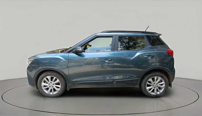 2021 Mahindra XUV300 W8 1.5 DIESEL AMT, Diesel, Automatic, 86,814 km, exterior