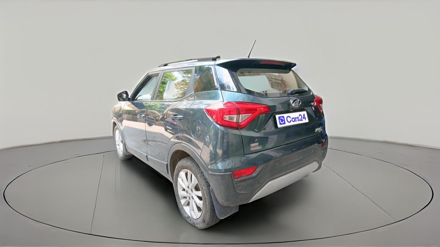 2021 Mahindra XUV300 W8 1.5 DIESEL AMT, Diesel, Automatic, 86,814 km, exterior