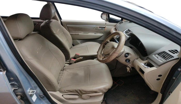 2013 Maruti Ertiga ZDI, Diesel, Manual, 1,00,043 km, interior