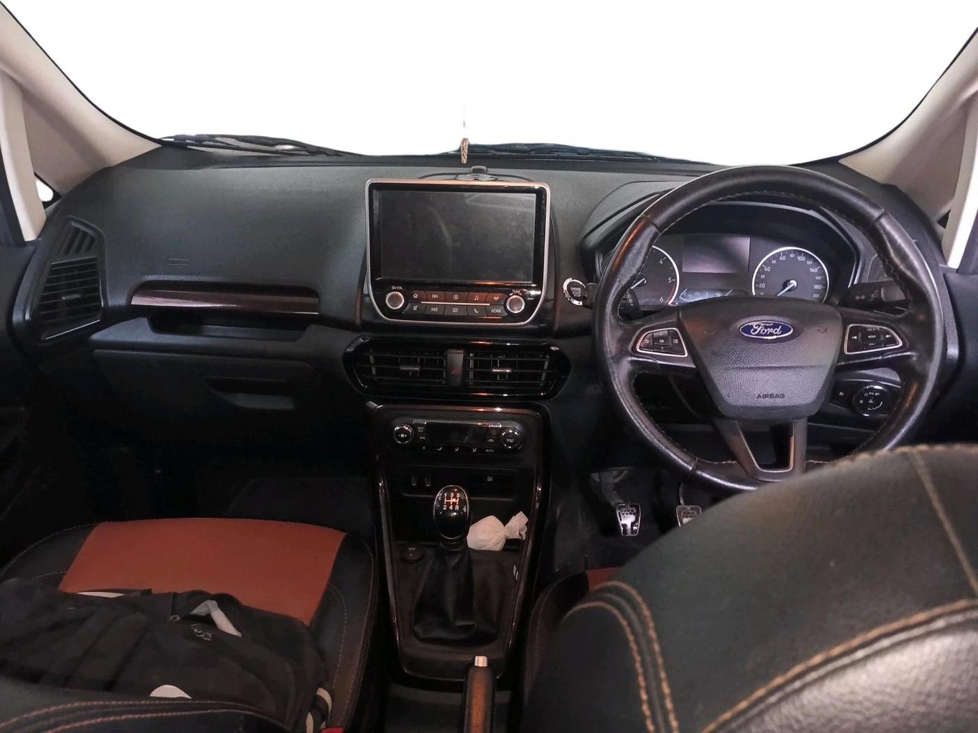 2019 Ford Ecosport TITANIUM 1.5L DIESEL, Diesel, Manual, 1,63,556 km, interior