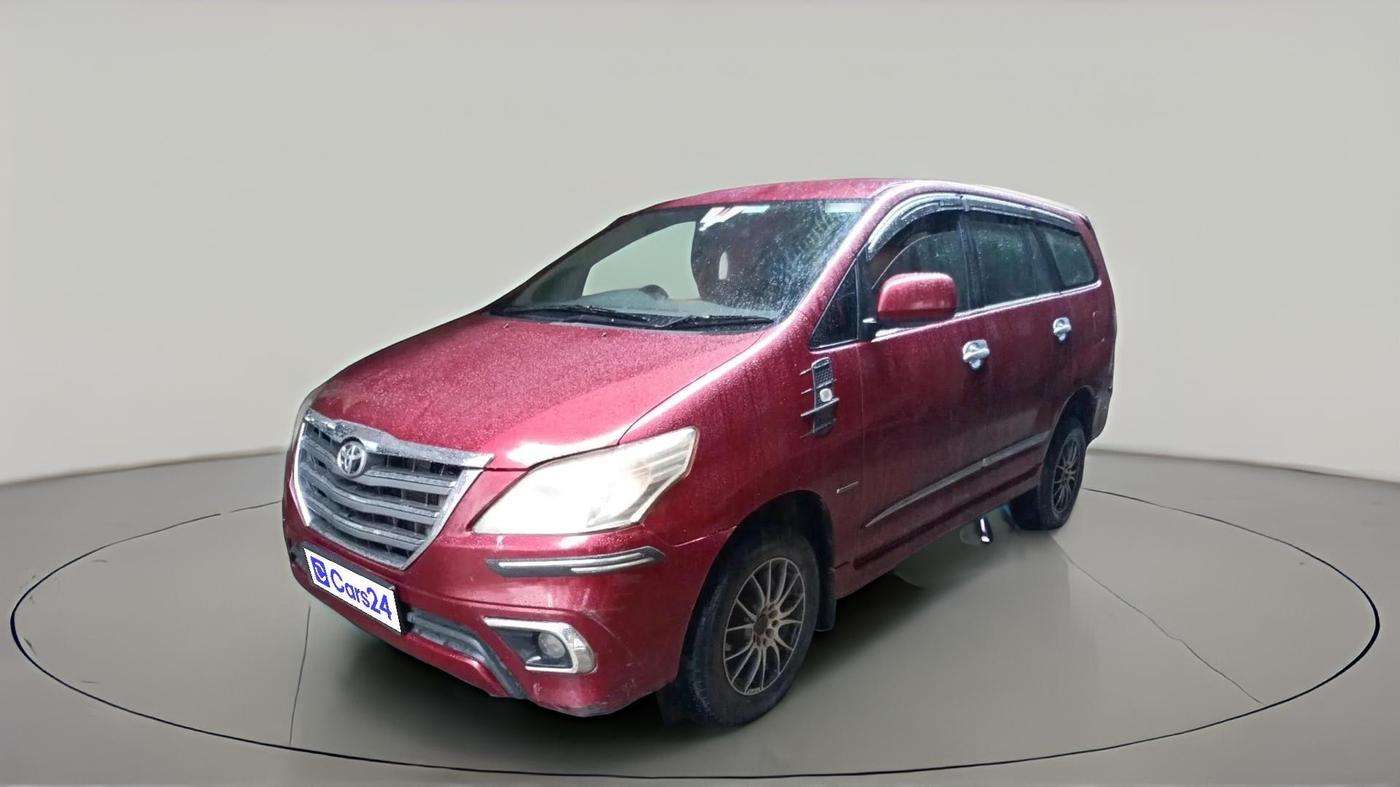 2012 Toyota Innova 2.5 G 7 STR, Diesel, Manual, 2,14,421 km, exterior