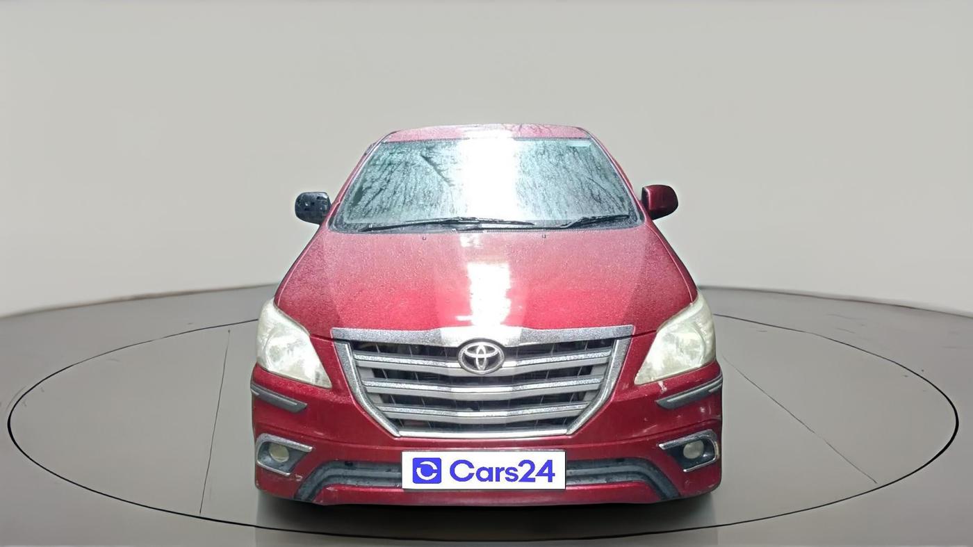 2012 Toyota Innova 2.5 G 7 STR, Diesel, Manual, 2,14,421 km, exterior