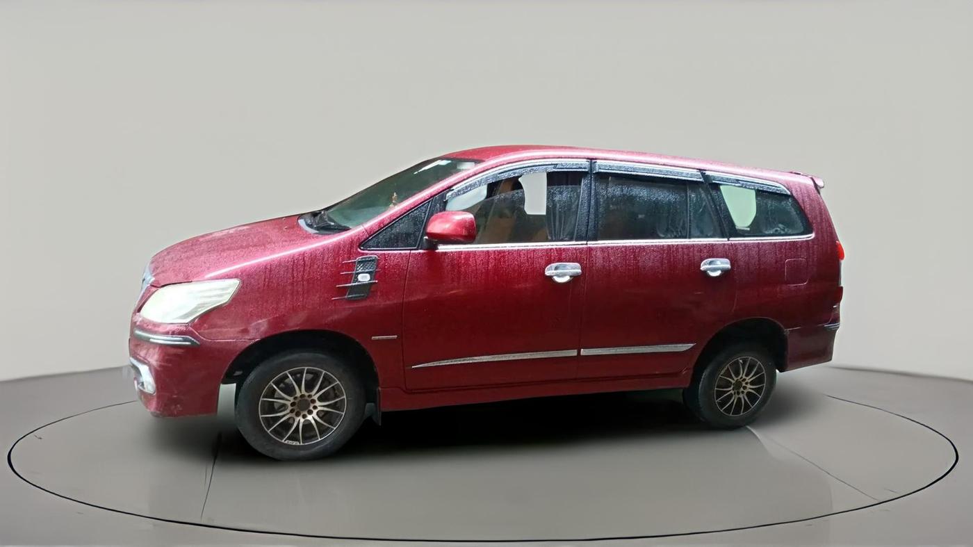 2012 Toyota Innova 2.5 G 7 STR, Diesel, Manual, 2,14,421 km, exterior