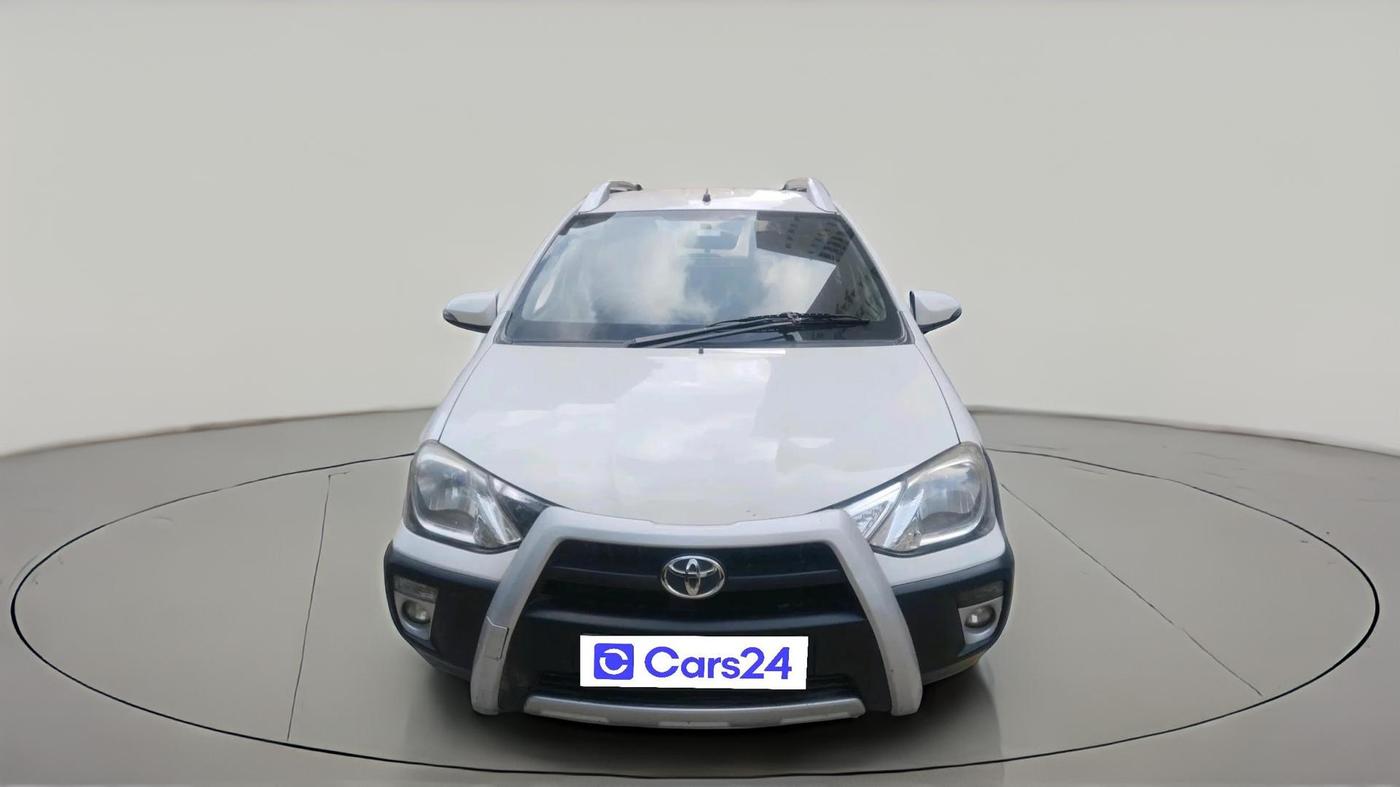 2015 Toyota Etios CROSS 1.2 G, Petrol, Manual, 55,500 km, exterior