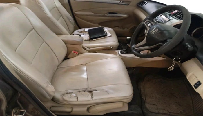 2011 Honda City 1.5L I-VTEC V MT, Petrol, Manual, 1,76,656 km, interior