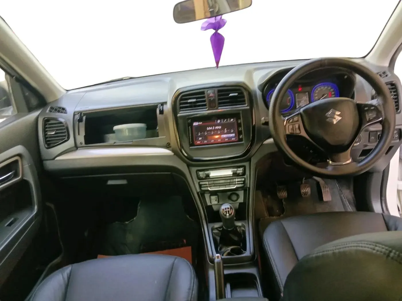 2016 Maruti Vitara Brezza ZDI PLUS, Diesel, Manual, 1,22,557 km, interior