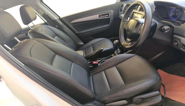 2016 Maruti Vitara Brezza ZDI PLUS, Diesel, Manual, 1,22,557 km, interior