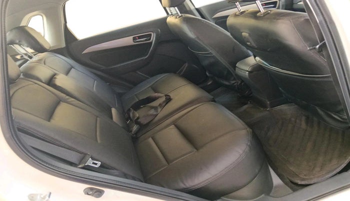 2016 Maruti Vitara Brezza ZDI PLUS, Diesel, Manual, 1,22,557 km, interior