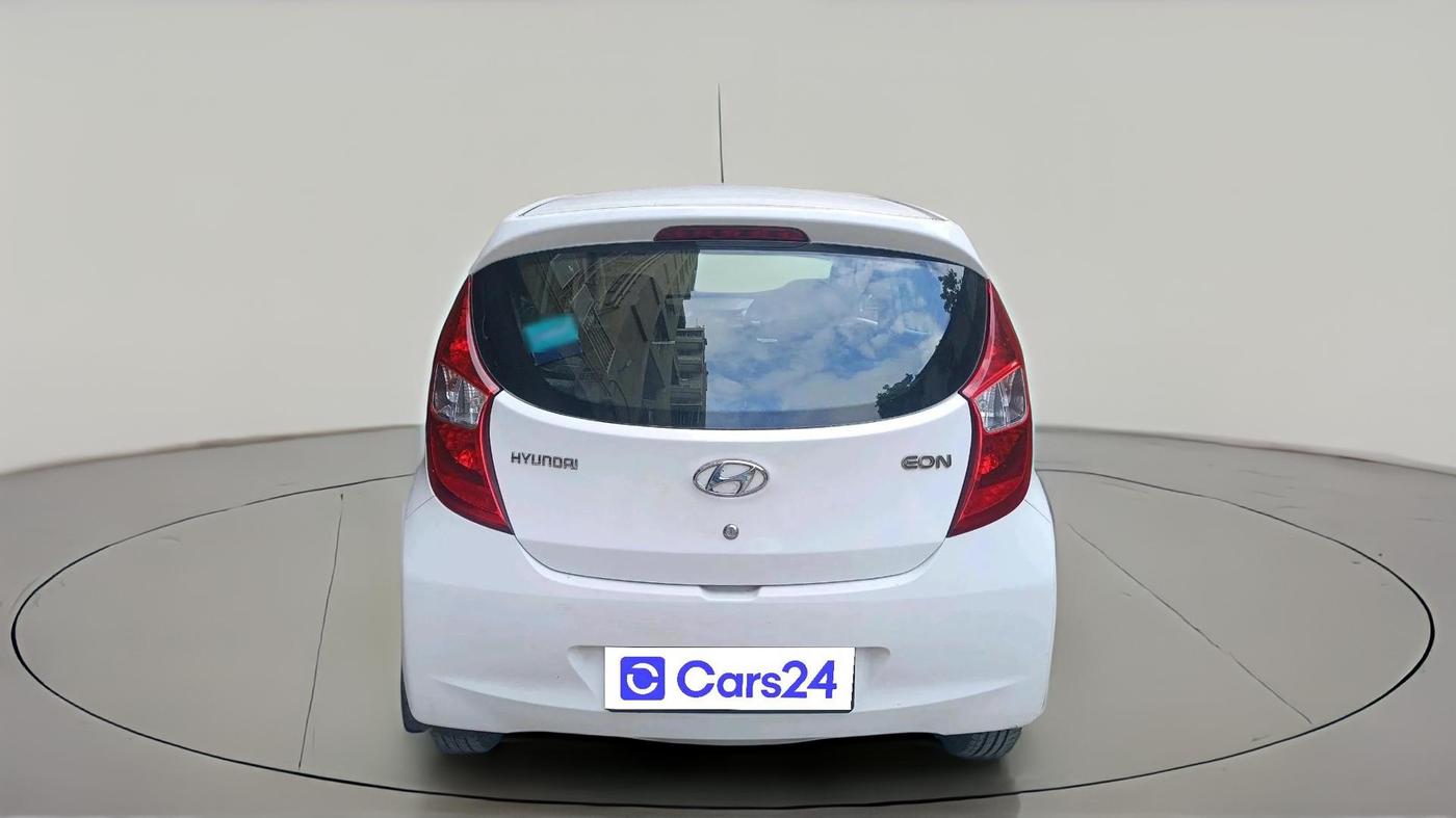 2017 Hyundai Eon MAGNA +, Petrol, Manual, 1,20,025 km, exterior