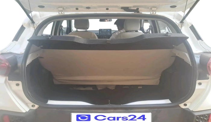 2025 Tata PUNCH Adventure (S), Petrol, Manual, 7,840 km, exterior