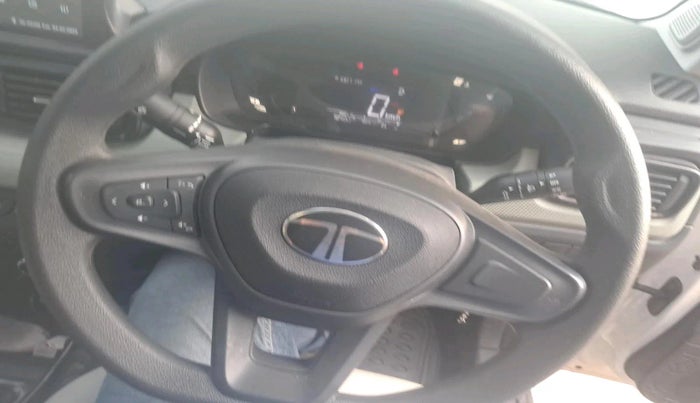 2025 Tata PUNCH Adventure (S), Petrol, Manual, 7,840 km, interior