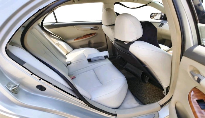 2011 Toyota Corolla Altis VL AT PETROL, Petrol, Automatic, 1,15,088 km, interior