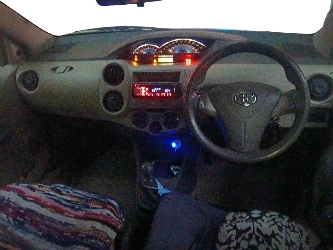 2015 Toyota Etios GD, Diesel, Manual, 1,94,169 km, interior